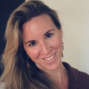 Meet your Posher, Jade